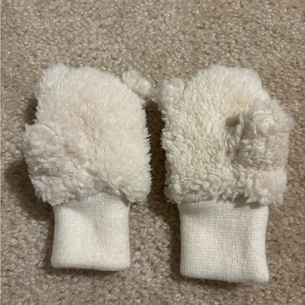 GAP Baby LOT Cream Fleece Hoodie and Onesie